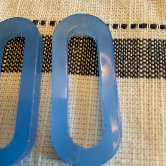 BURBERRY - Chain Link Earrings In Palladio Blue - Picture 5 of 9